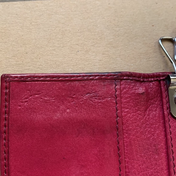 Chloe 6 key/card holder w signature mini padlock - Picture 14 of 17